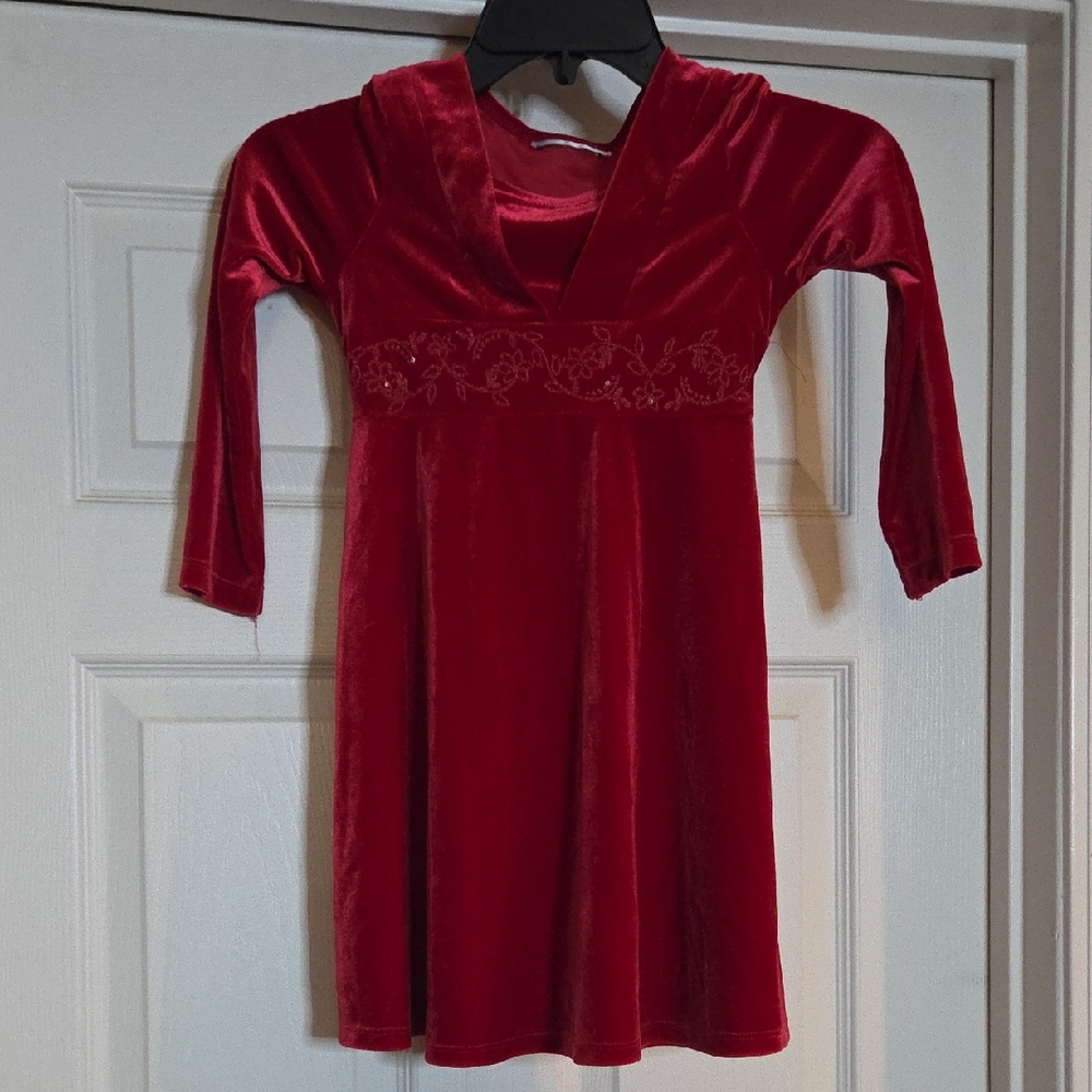 Red‎ Velvet Long Sleeve Dress